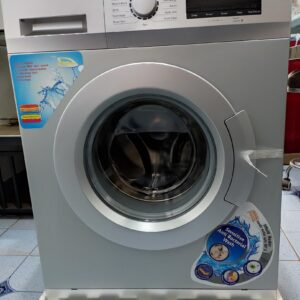 MACHINE A LAVER AUTOMATIQUE-TITAN 8KG