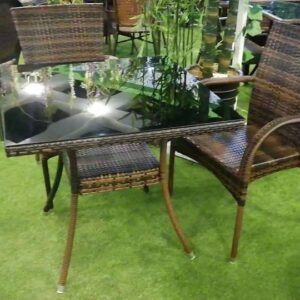 Salon de jardin en résine tressée X 4 Chaises