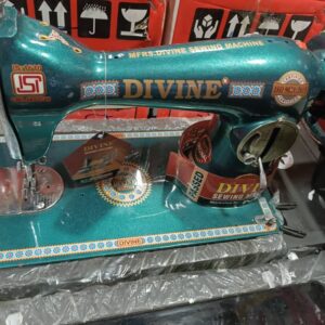Machine à coudre DIVINE