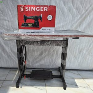 Machine à Coudre électrique - SINGER 15